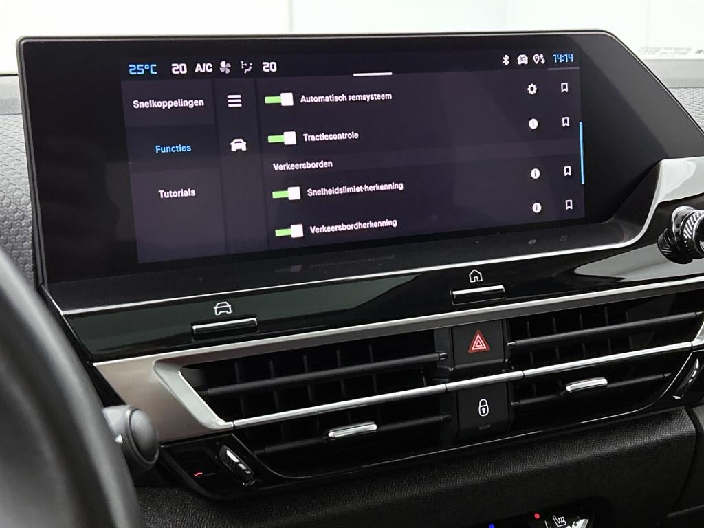 Citroen Ë-c4 X shine 50 kwh | panoramadak | head up display | rijklaar |