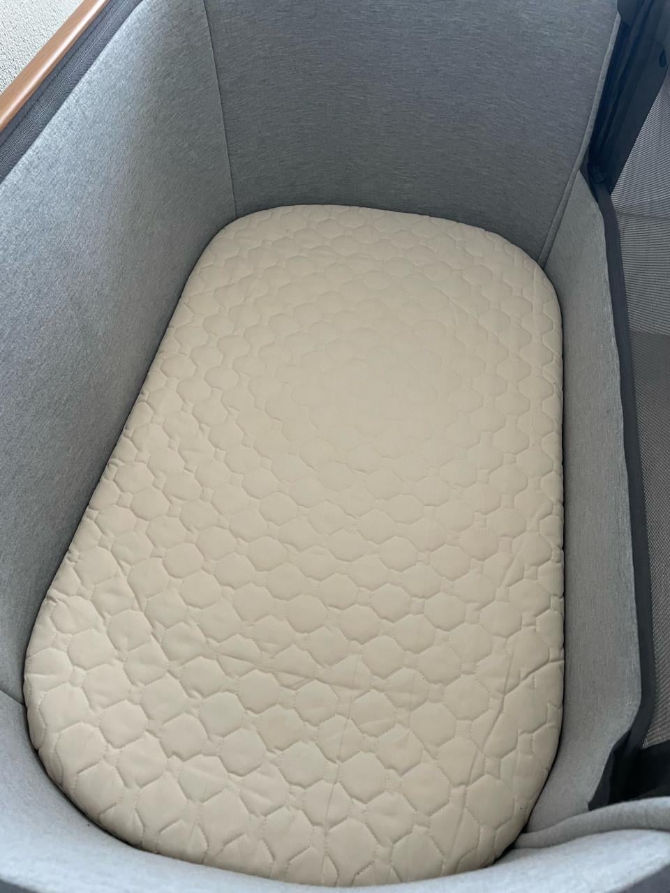 Co sleeper maxi cosi iora