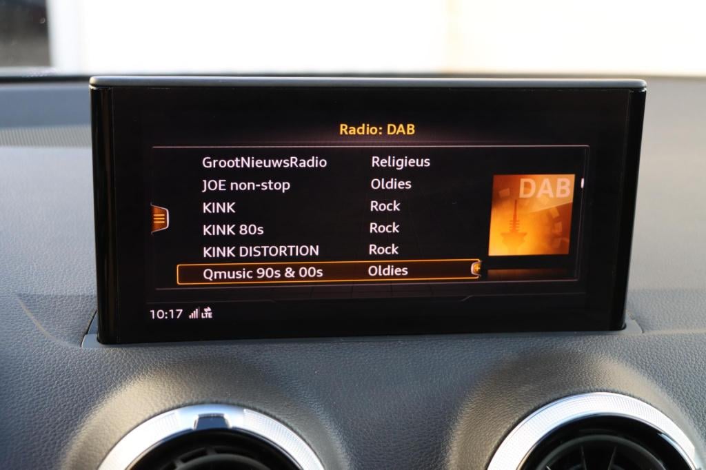 Audi Q2 35 tfsi s edition