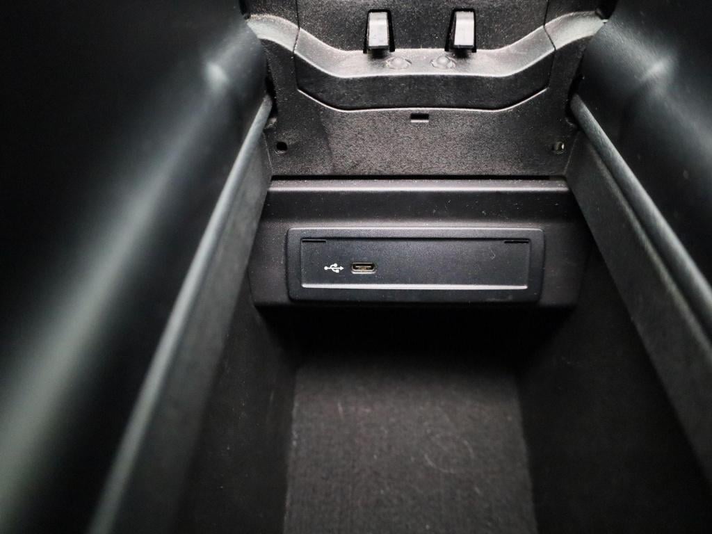 Mercedes-Benz A-Klasse 250 e business line | amg-styling | automaat | panor