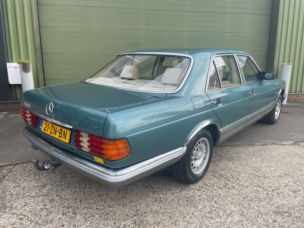 Mercedes-Benz S-klasse w126 petroleum groen