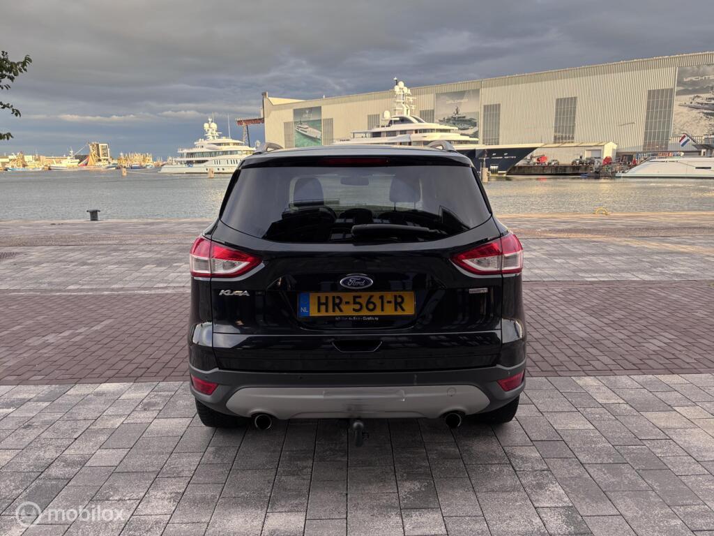 Ford Kuga 1.6 Titanium Clima Navi Cruise km305.159 BJ2013