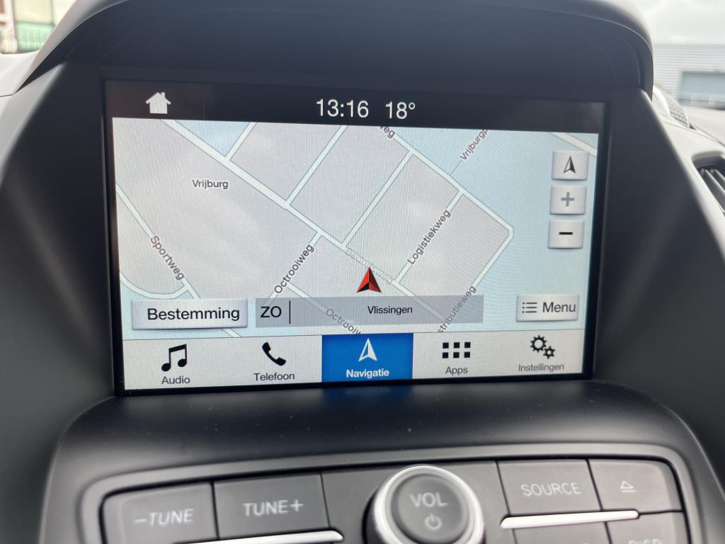 Ford Kuga 1.5 ecoboost titanium 2000 kg  trekgewicht