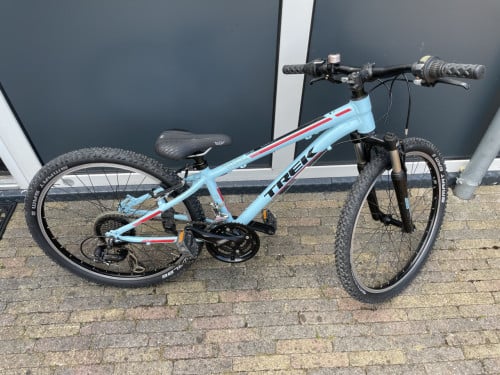 Trek Superfly 24