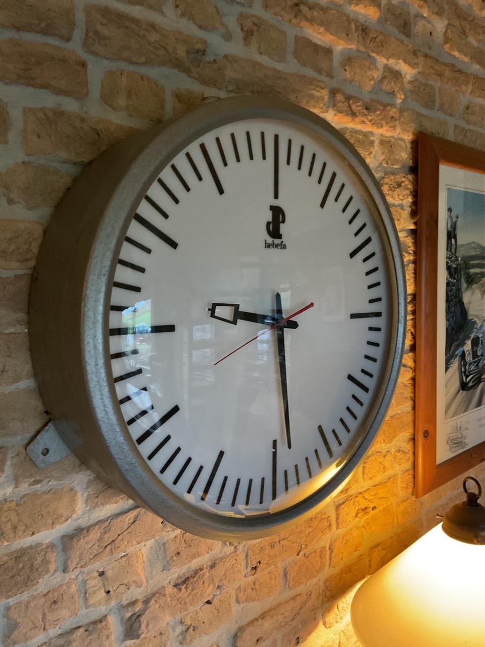 Originele stationsklok ( Jonge Poerink )