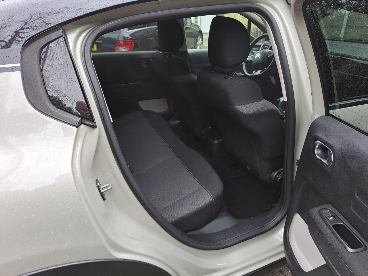 Te Koop Citroën C3 PureTech 1.2 Shine van bouwjaar 30 oktober 2017