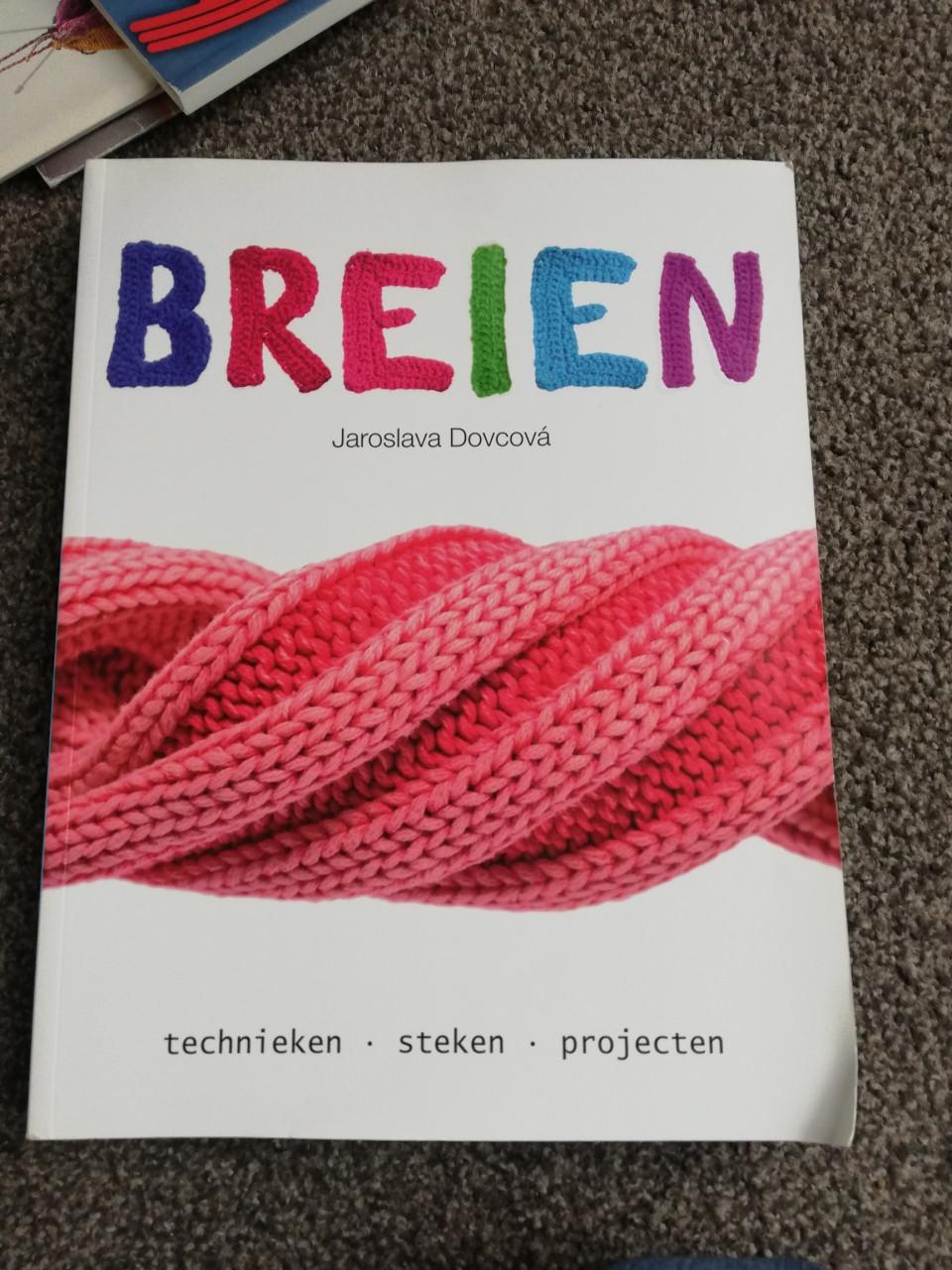 Breiboeken oa Breien voor groot en klein van Jules en Julie