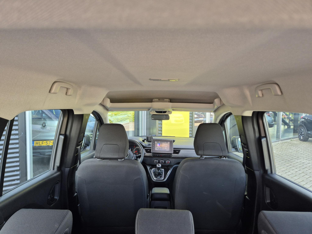 Renault Kangoo family 1.3 tce 100 all season, trekhaak, cruise, apple/andro