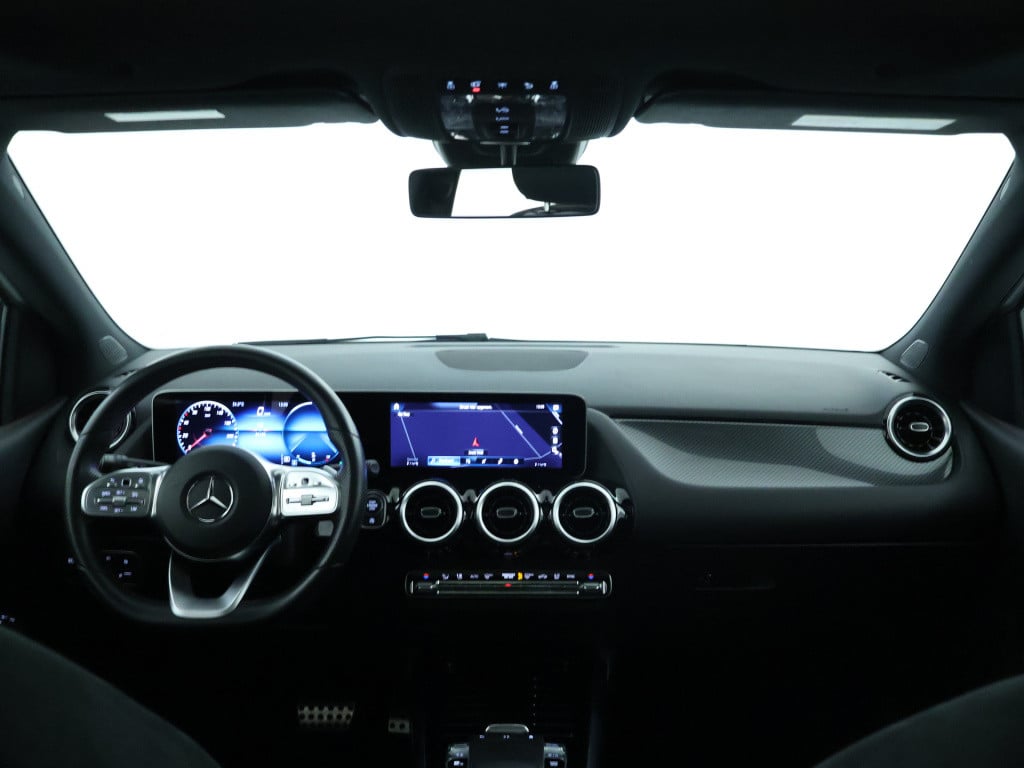Mercedes-Benz B-Klasse 180 business solution amg | apple carplay/android au
