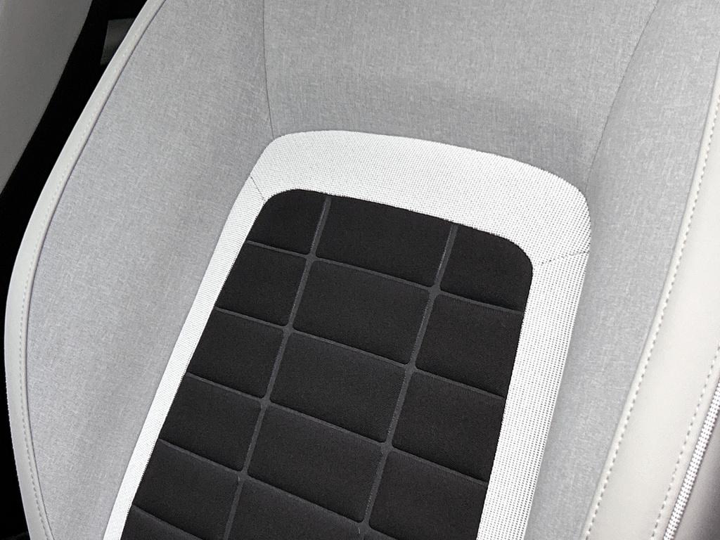 Citroen C3 100pk max | rijklaar | camera | apple carplay | parkeerhulp |