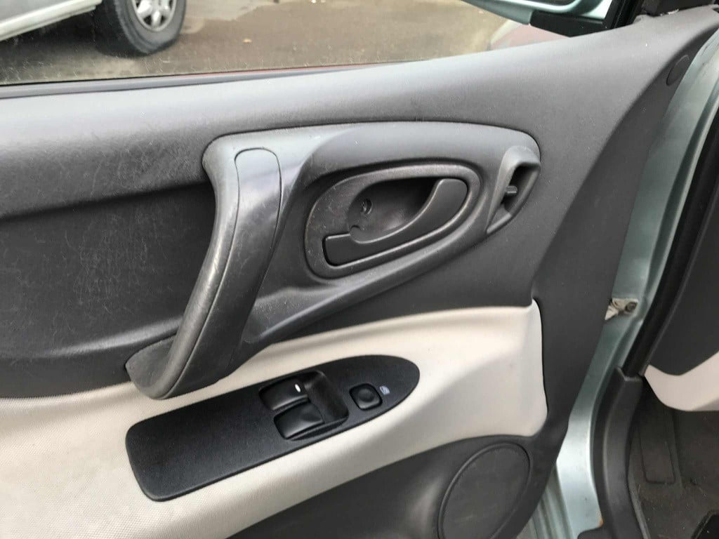 Mitsubishi Space Star 1.8 avance