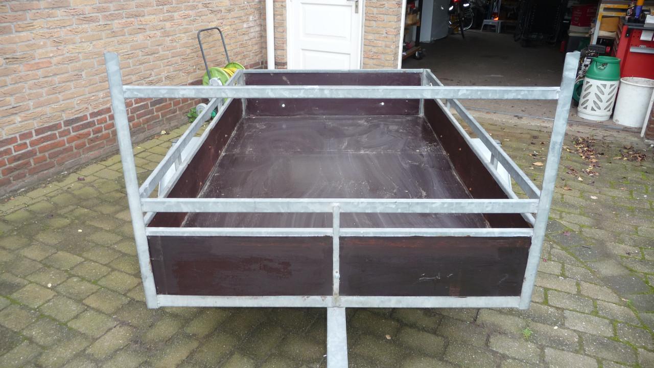 TE KOOP ONGEREMDE ENKELASSER