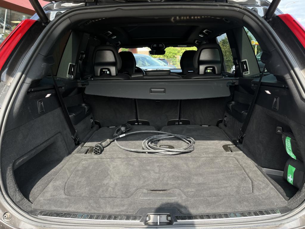 Volvo XC90 2.0 t8 plug-in hybrid awd ultimate dark | luchtvering | bowers &