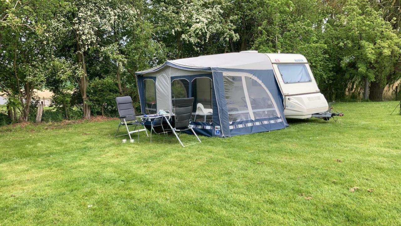 Opgeknapte adria caravan