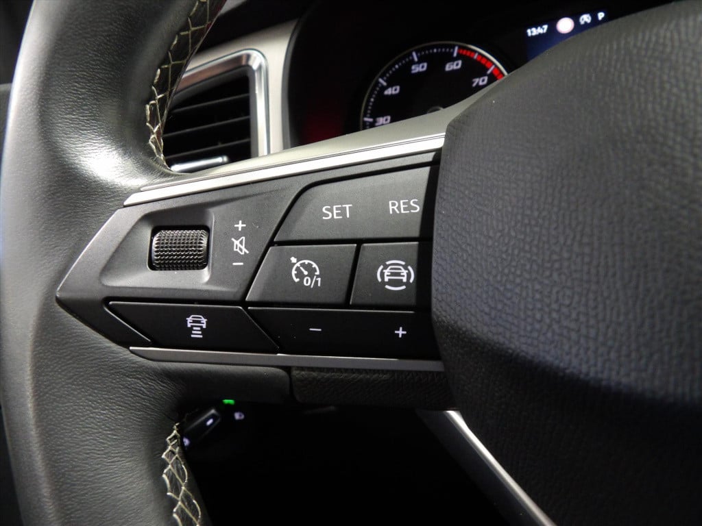 Seat Ateca 1.5 ecotsi 150pk dsg-7 xperience