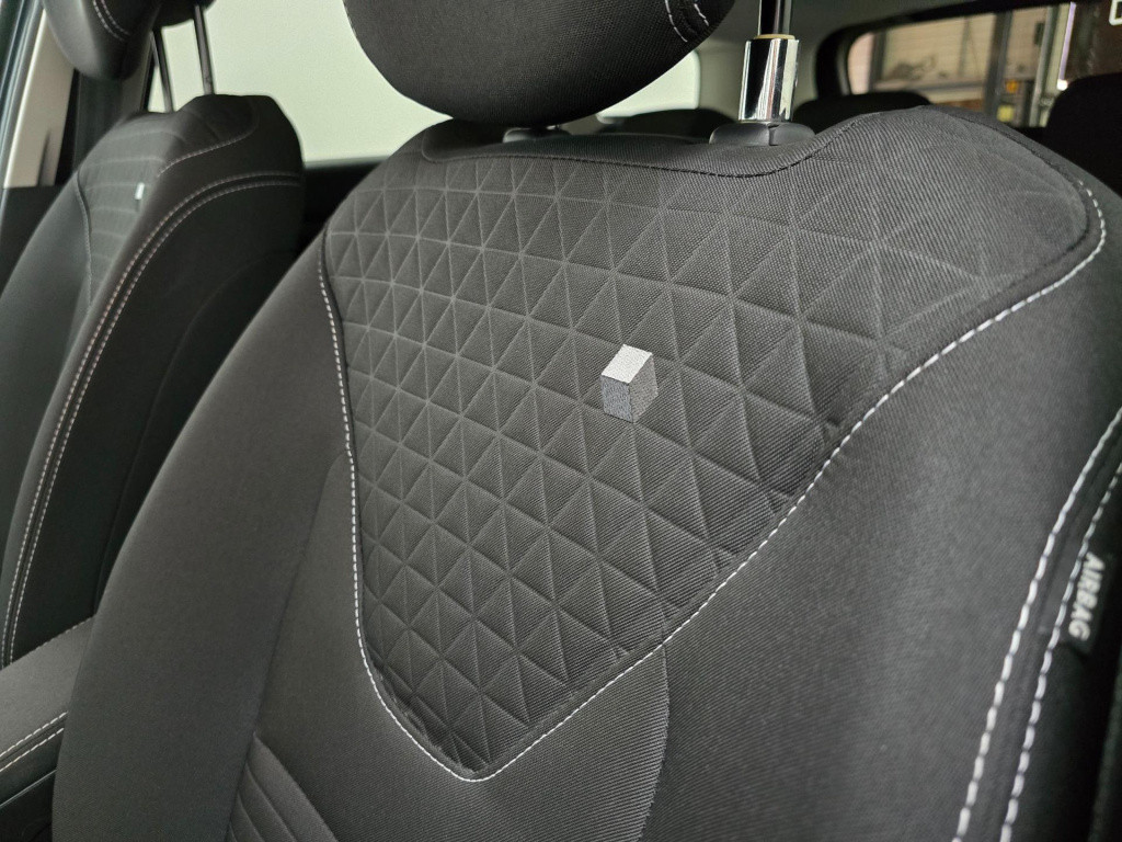 Renault Clio estate occasion 0.9 tce limited met trekhaak | zuinig! | tweed