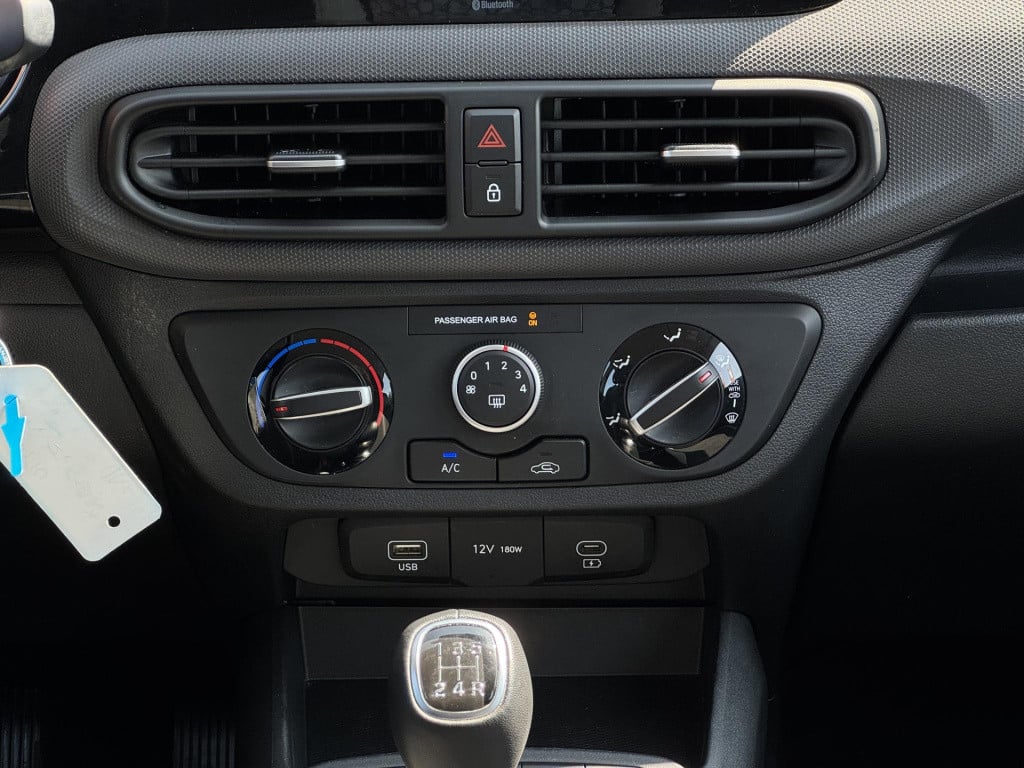 Hyundai I 10 1.0 comfort smart nieuw model! | navigatie | camera | apple ca