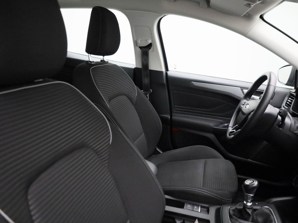 Ford Focus wagon 1.0 ecoboost hybrid titanium style | parkeer sensoren | cl