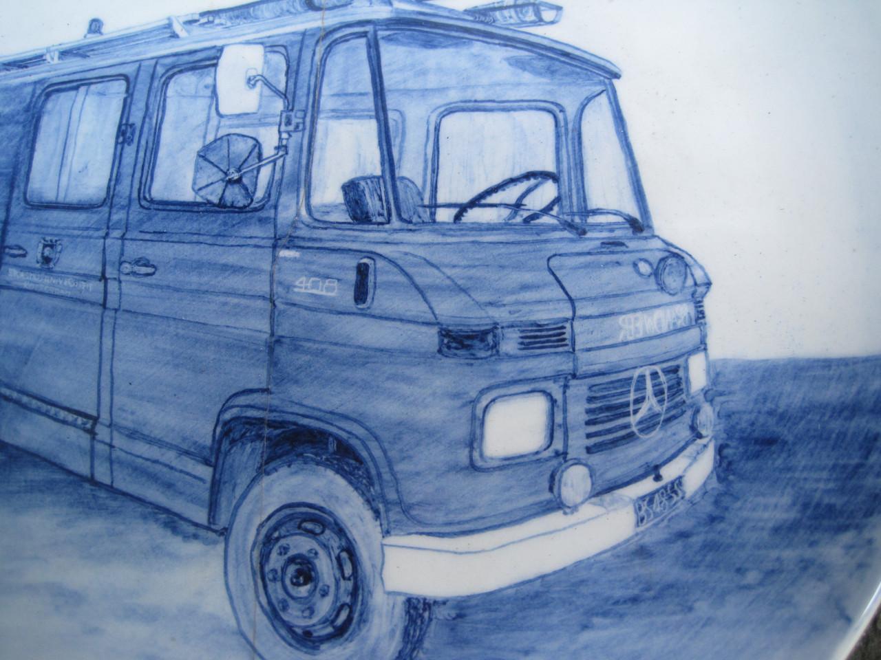 Mb 408 delftsblauw bord