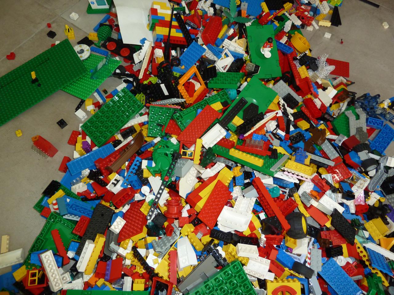 Heel veel lego blokjes