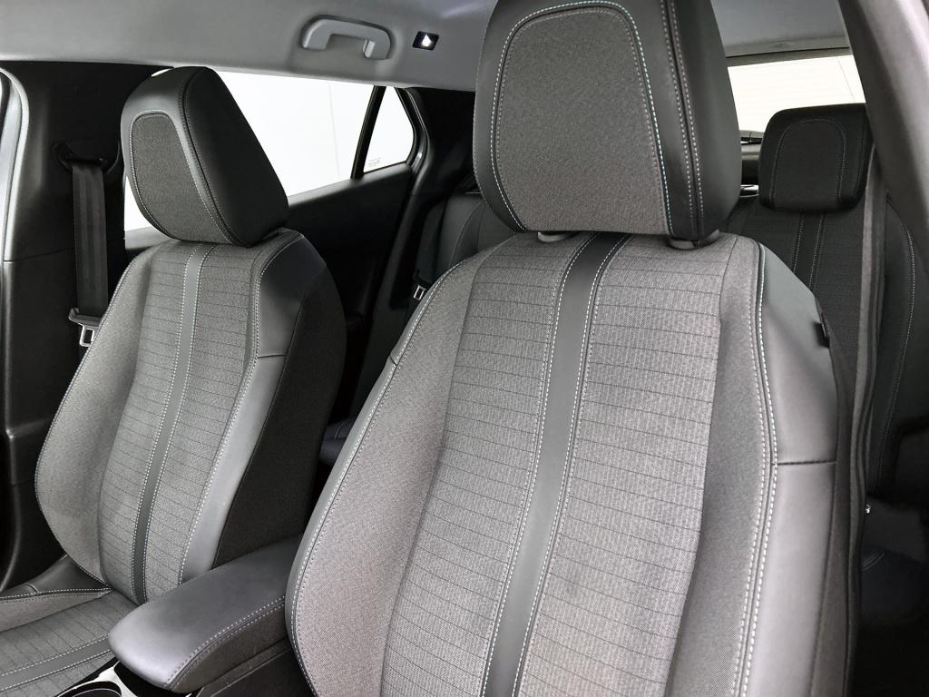 Peugeot 2008 100 pk allure | rijklaar | stoelverwarming | navigatie | camer