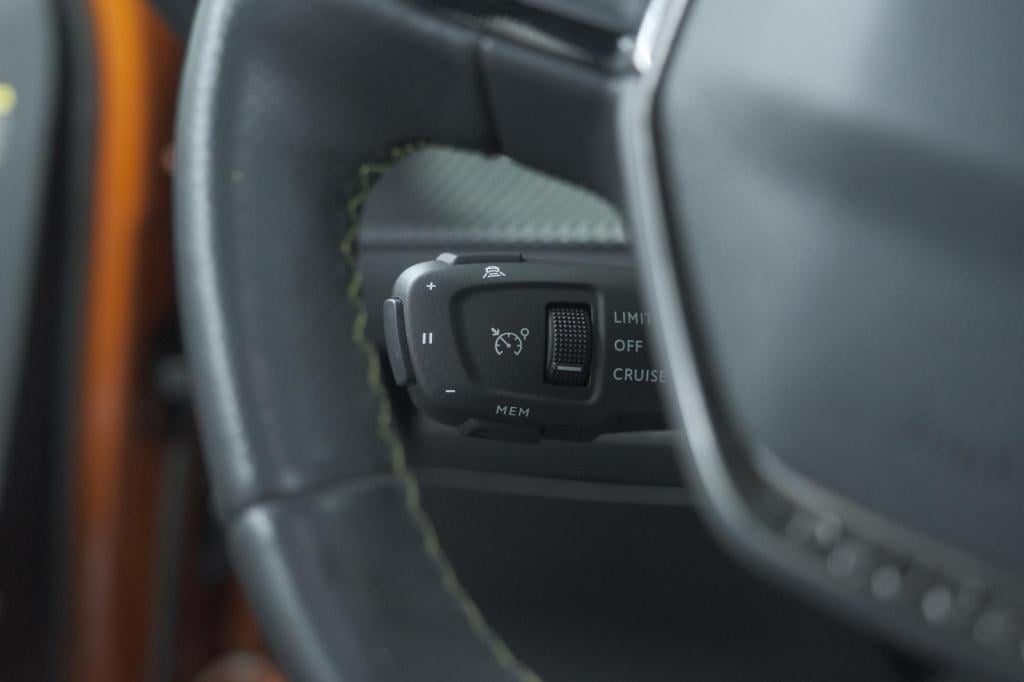 Peugeot E-2008 ev gt pack 50 kwh | 92,6% soh | panoramadak | adaptieve crui