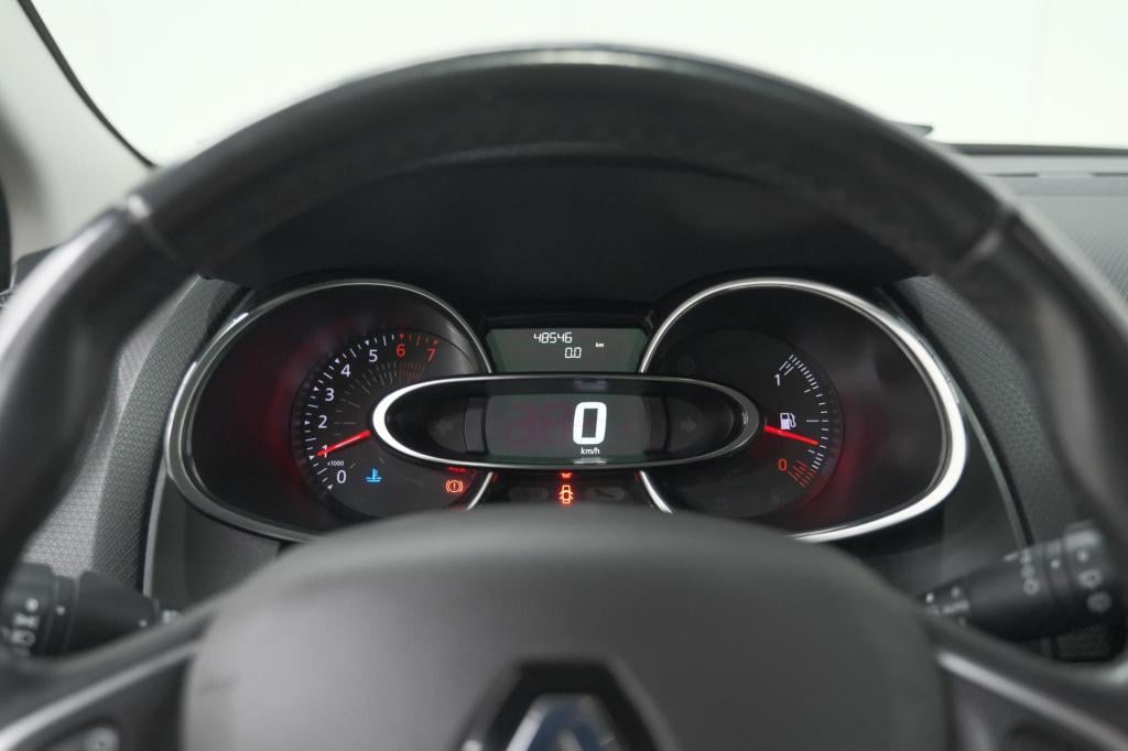 Renault Clio estate tce 90 intens | navigatie | parkeersensoren | climate c