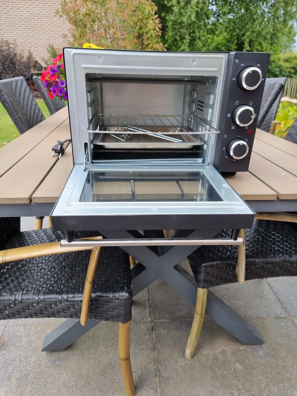 Mini oven