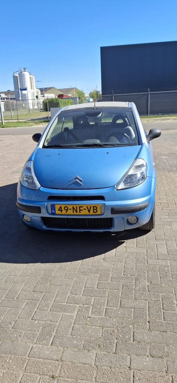 Citroen pluriel cabrio bj 2003  1400 euro