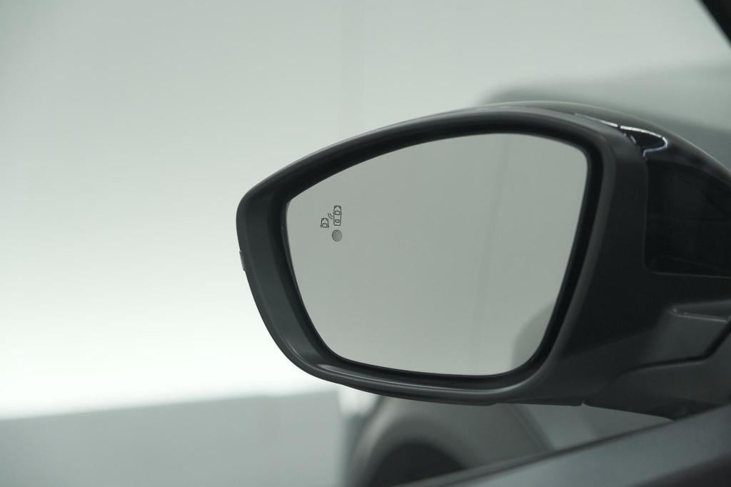 Peugeot E-2008 ev allure 54 kwh | soh 97,2% | 360 camera | dodehoekdetectie