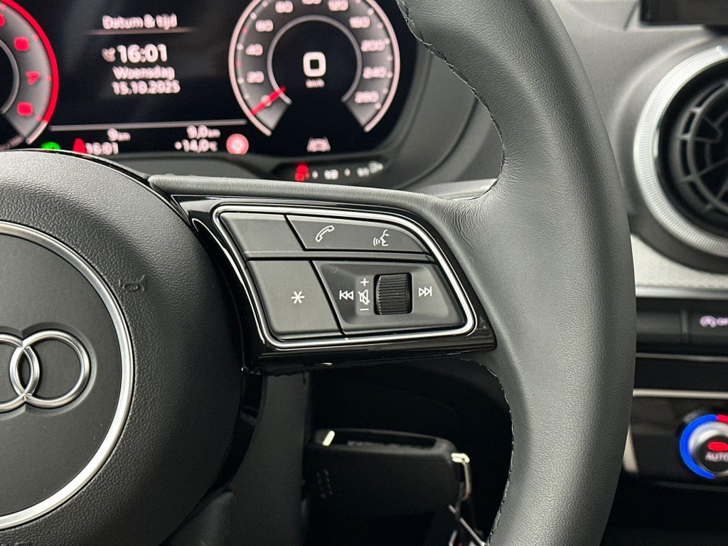 Audi Q2 advanced edition 35 tfsi 110 kw / 150 pk hatchback