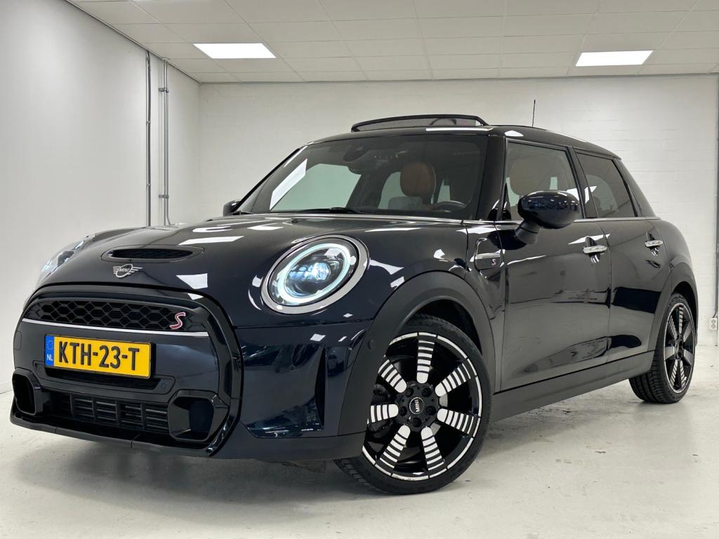 Mini 5-deurs 2.0 cooper s mini yours | cognac leder | harman/kardon | panor