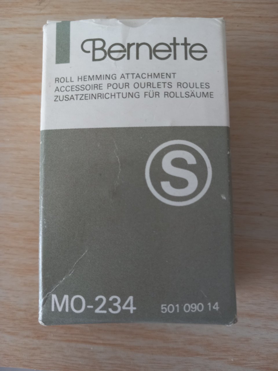 Echte BERNETTE 203 overlock