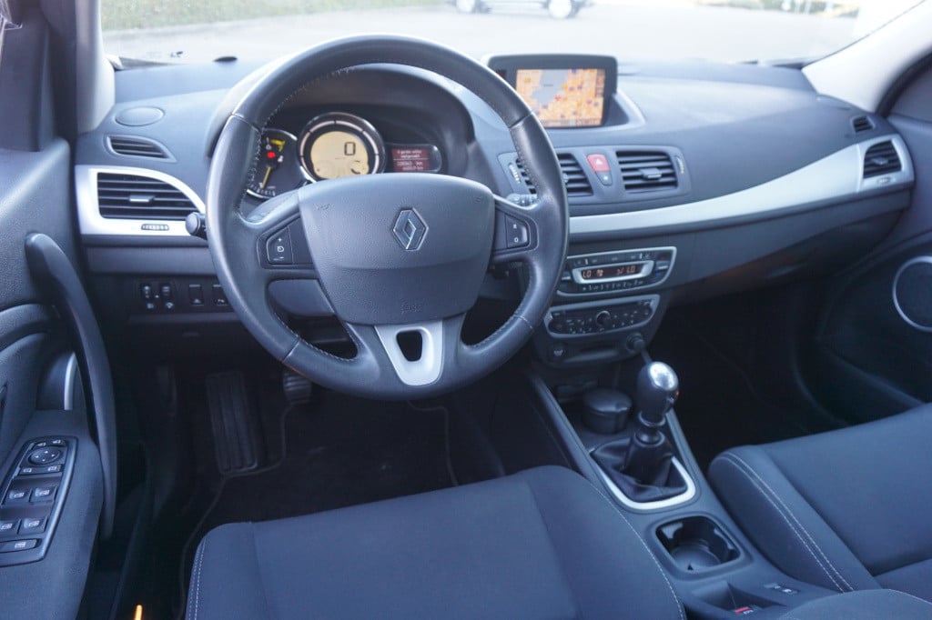 Renault Megane 1.6 sélection business sport airco / navi / cruise / elektr.