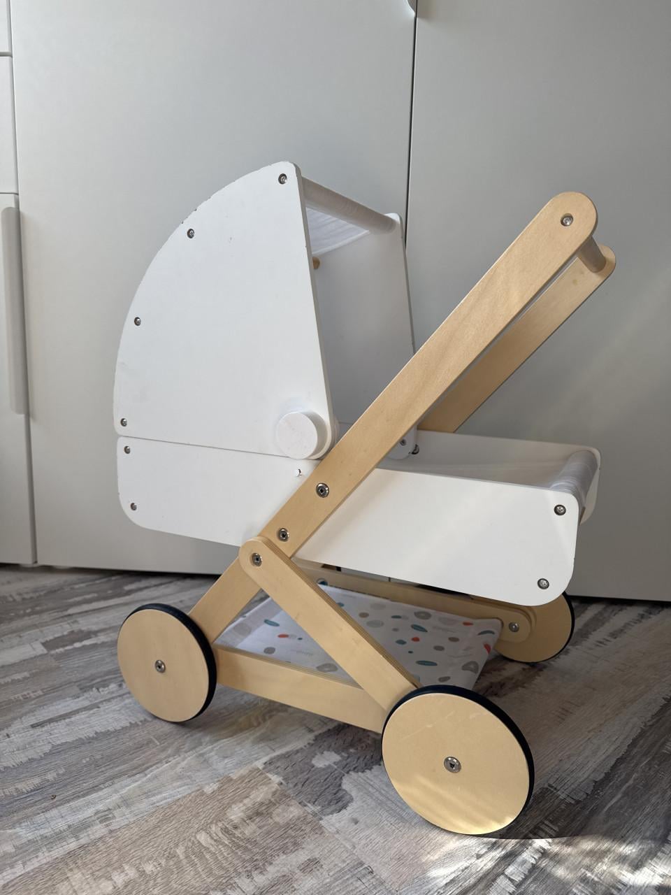 Poppenwagen hout