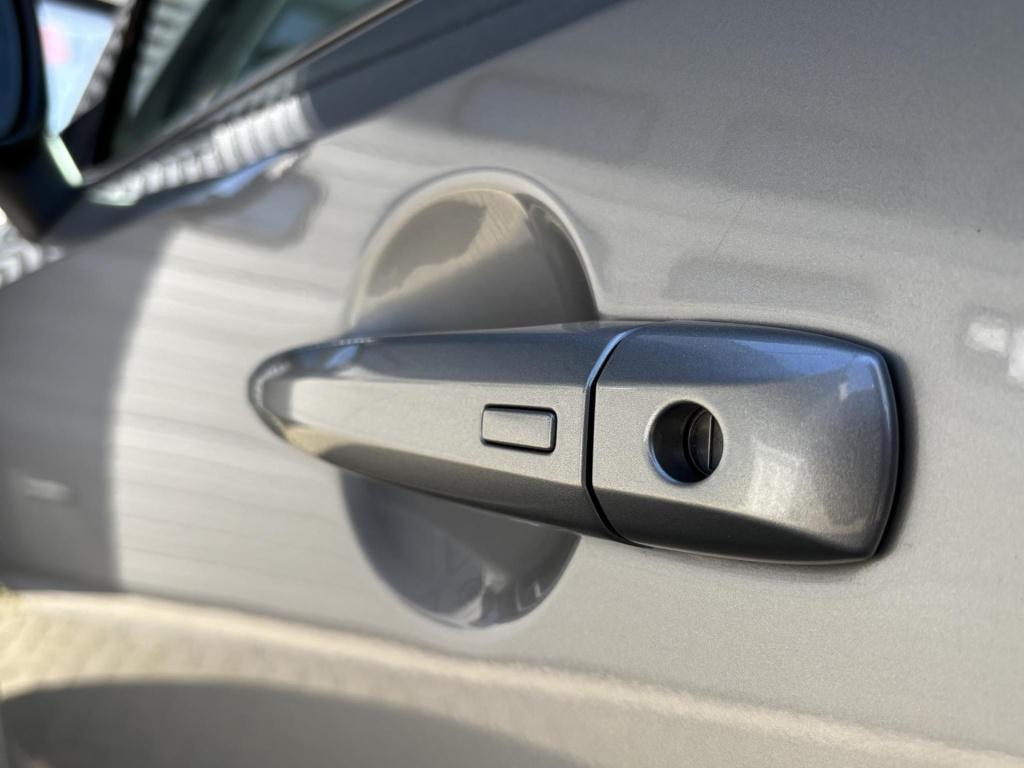 Nissan Qashqai 1.3 mhev n-connecta