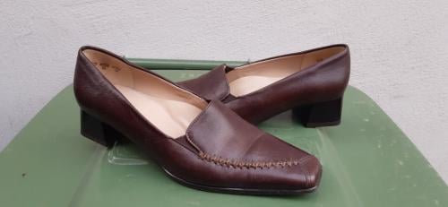 Dameschoen : maat 4½ - Merk Ara, bruin