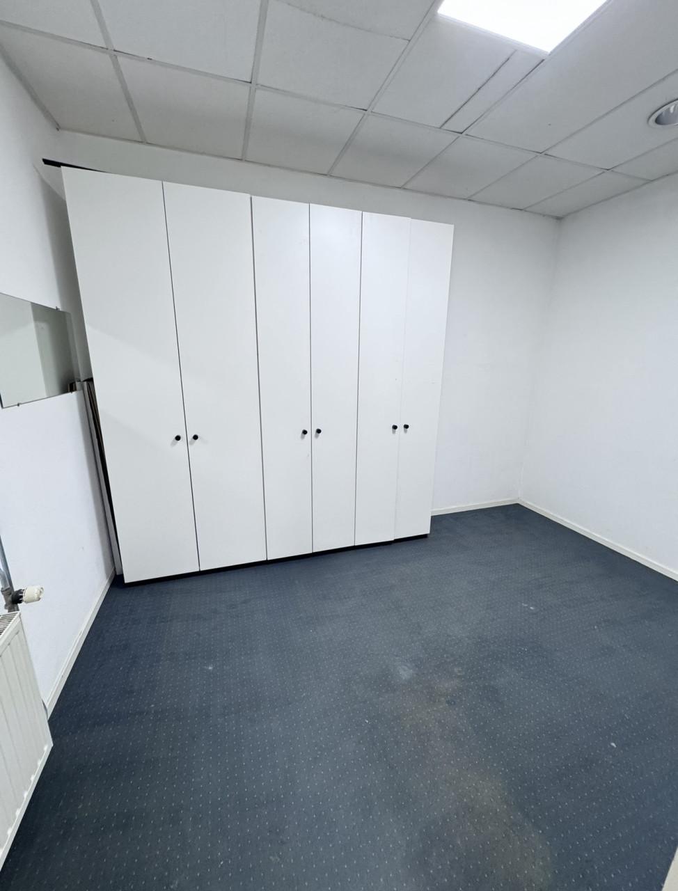 Bedrijfsruimte ruimte te huur 150m² Heinkenszand Dorpsstraat