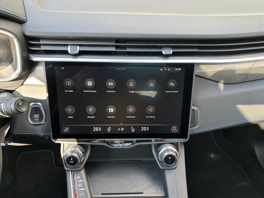 Lynk & Co 01 1.5td 261pk phev 7dcth| schuifdak|navi|my'24| 1e eigenaar| rij