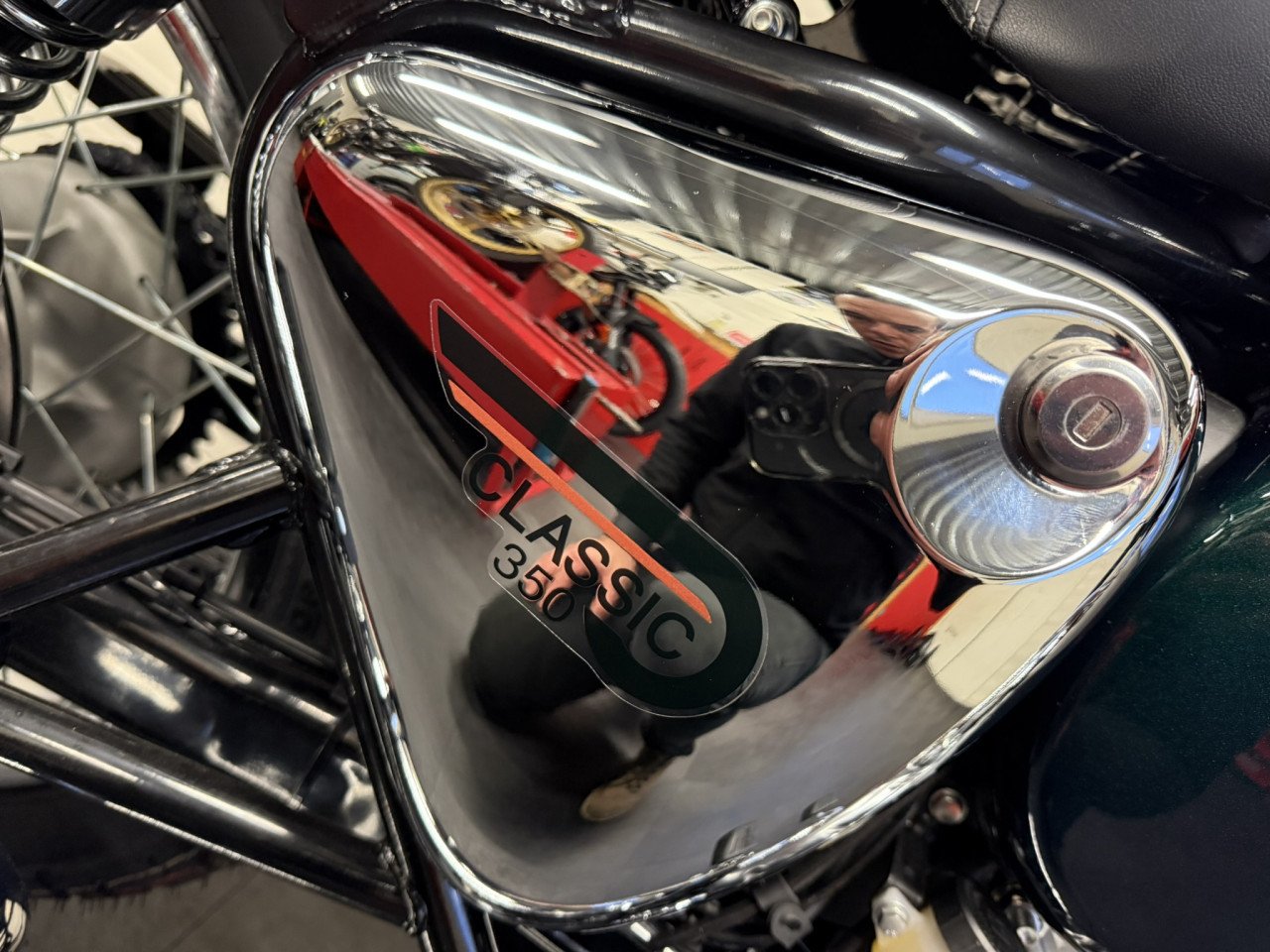 Royal Enfield Classic 350 2025 nu uit voorraad leverbaar!