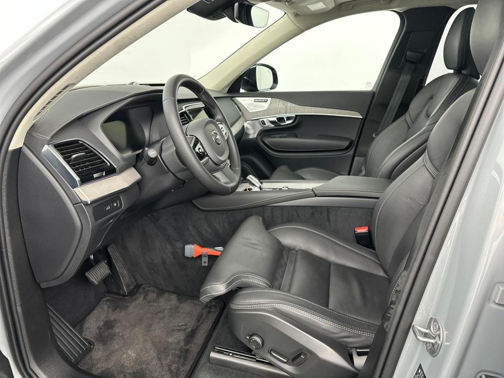 Volvo XC90 t8 455pk recharge ultra dark| full options!! b&w | luchtvering