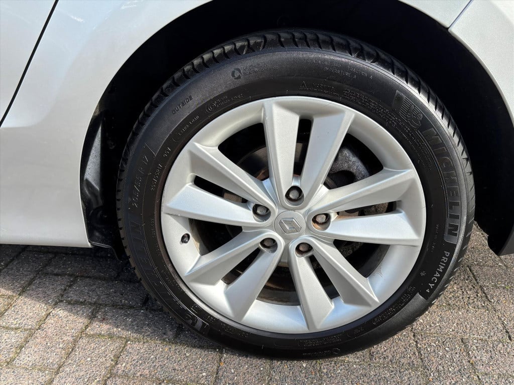Renault Grand Scenic tce 130 7 persoons expression| schuifdak|trekhaak|rijk
