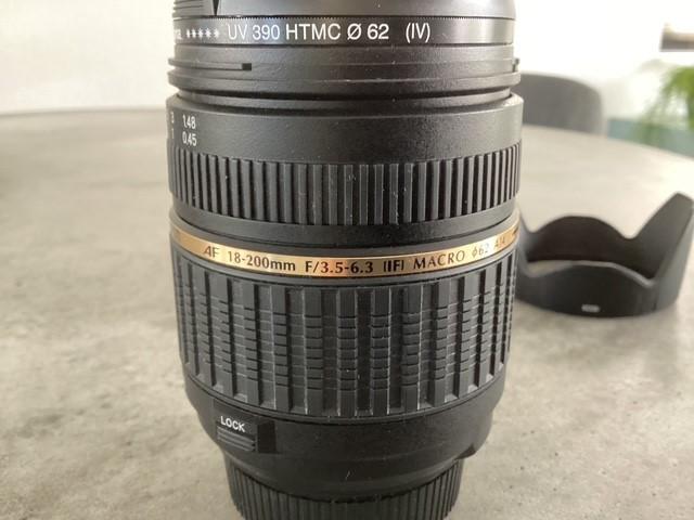 Tamron AF 18-200mm F/3.5-6.3 (IF) MACRO lens