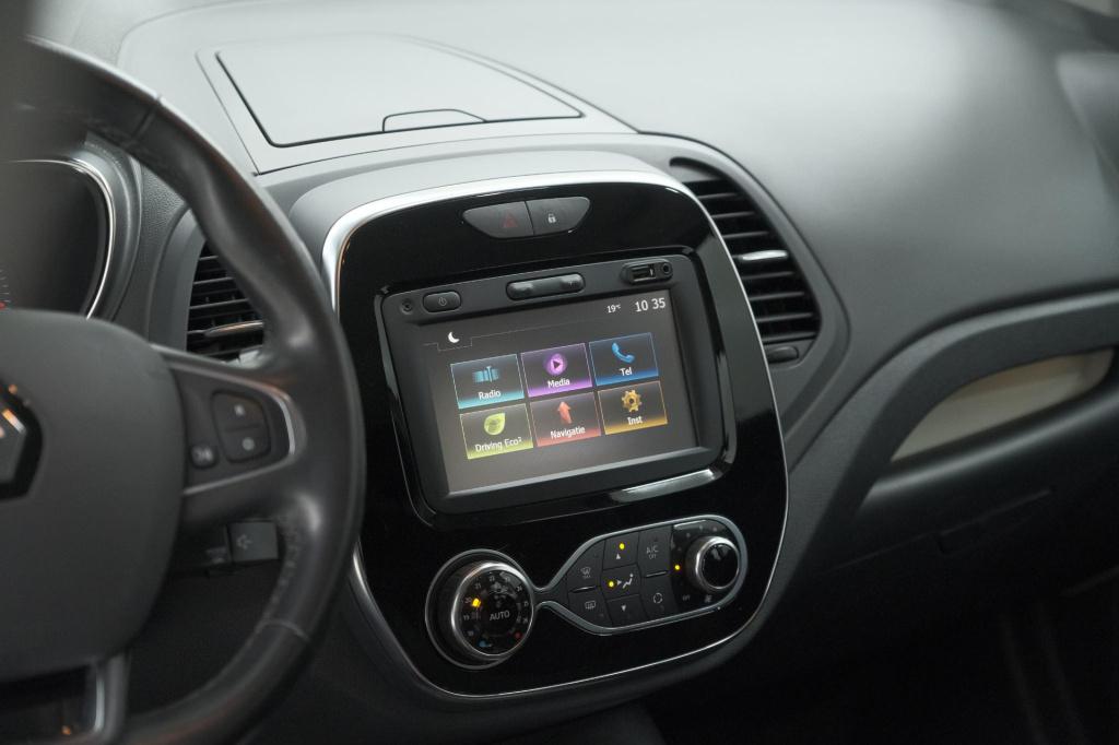 Renault Captur tce 90 intens | trekhaak | allseason banden | navigatie | pa