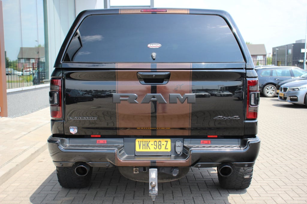 Dodge Ram 1500 5.7 v8 4x4 crew cab laramie verhoogd | harman kardon | leder
