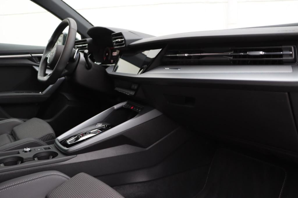 Audi A3 sportback 30 tfsi s edition