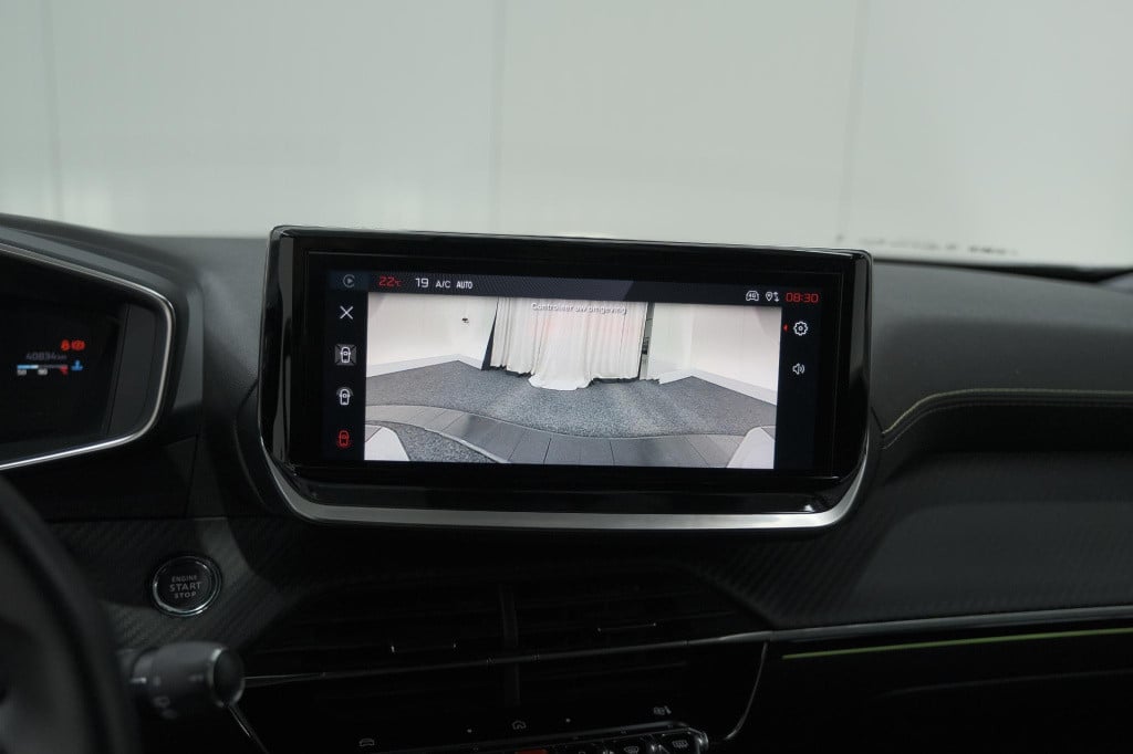 Peugeot 2008 puretech 130 eat8 gt | 360 camera | adaptieve cruise control |