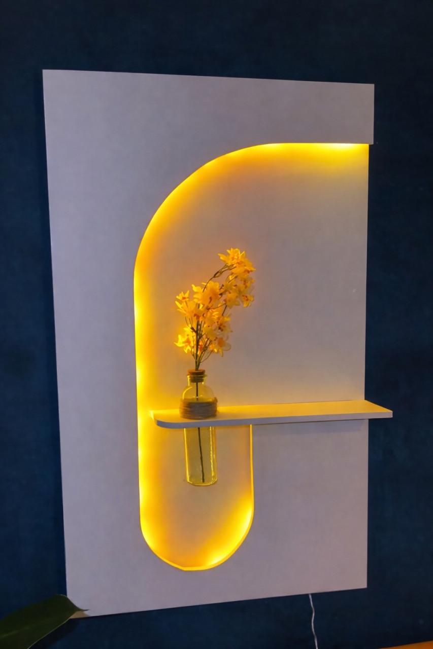 Japandi Bloomwall Art – Wanddecoratie met LED (handgemaakt)