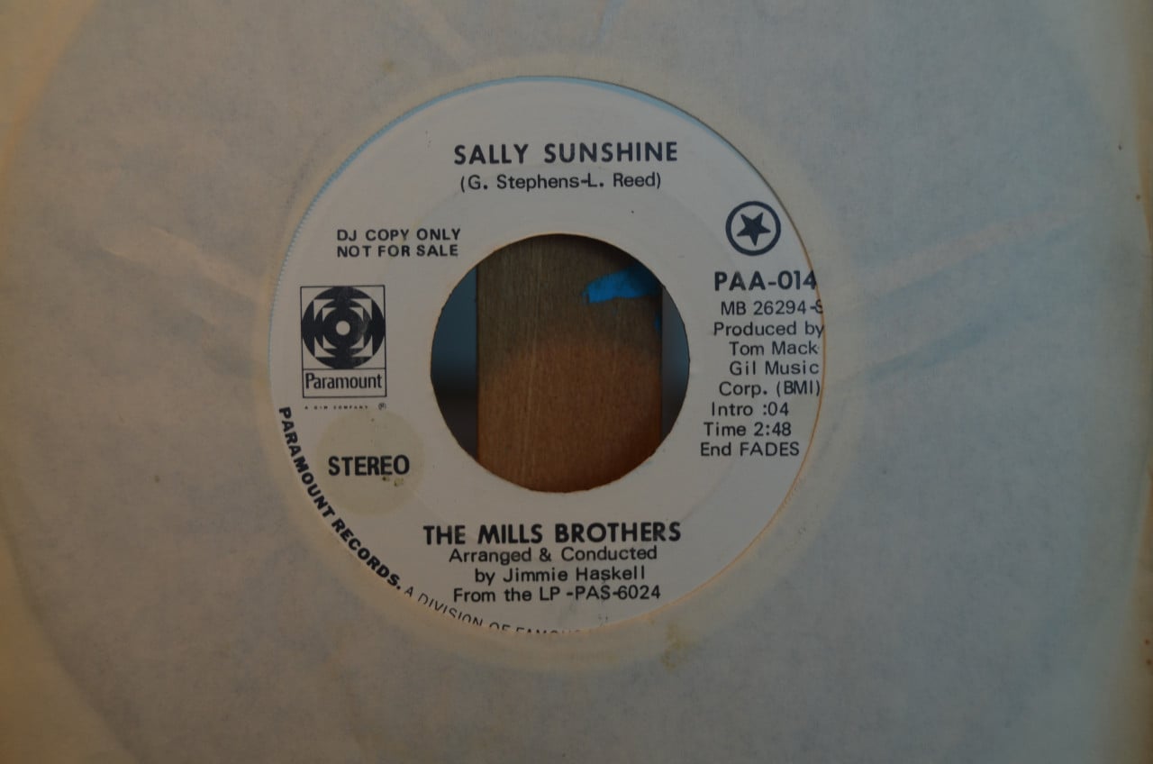 Bijzondere singles The Mills Brothers (Sample copies e.d.) (1)