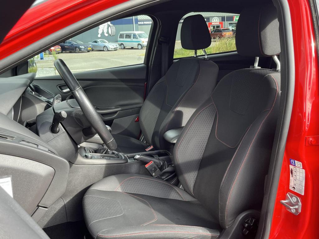 Ford Focus 1.5 st-line | cruise control | achteruitrijcamera | navigatie | 